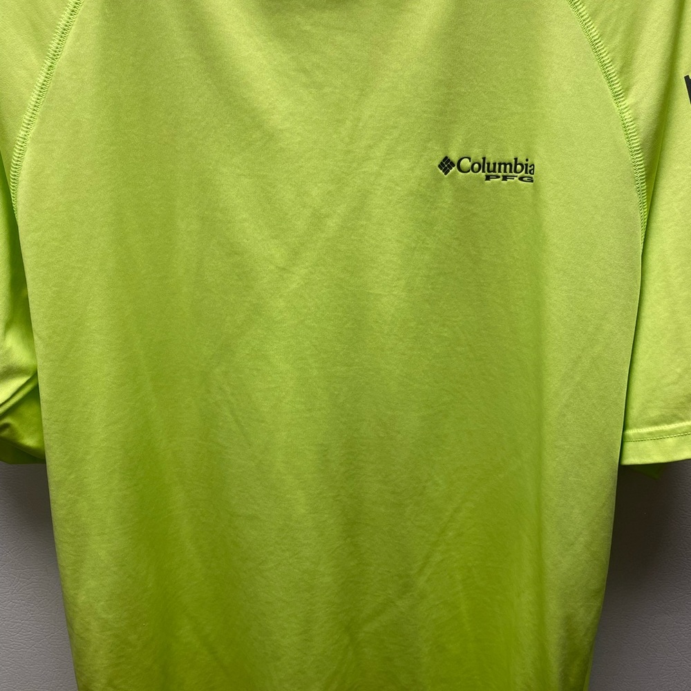 Columbia fishing shirt